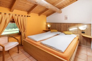 2 chambres, Wi-Fi gratuit, draps fournis