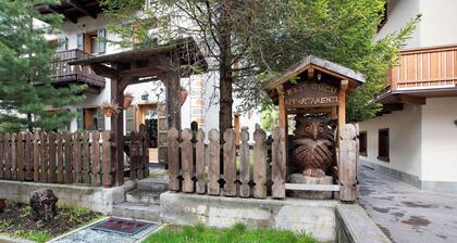 Apartment 'Bait Dal Cucù Appartamento Ables' with Mountain View, Shared Garden and Wi-Fi