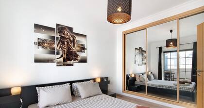 Holiday Home "Ideal Villas Residence" with Pool, A/C, BBQ, up to 12 people