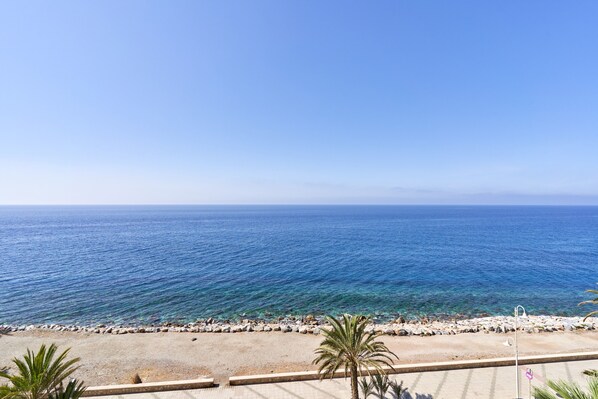 Beach nearby - Apartment "Piso El Paraiso Almuñécar" with Sea View, Terrace & Wi-Fi (Almunecar)