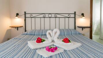 1 chambre, fer et planche Ă  repasser, Wi-Fi gratuit, draps fournis