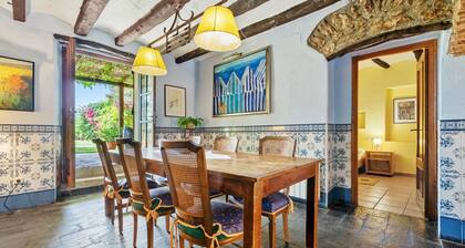 Holiday Home 'Bonastre' with Mountain View, Private Pool and Wi-Fi