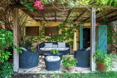 Holiday Home 'Bonastre' with Mountain View, Private Pool and Wi-Fi