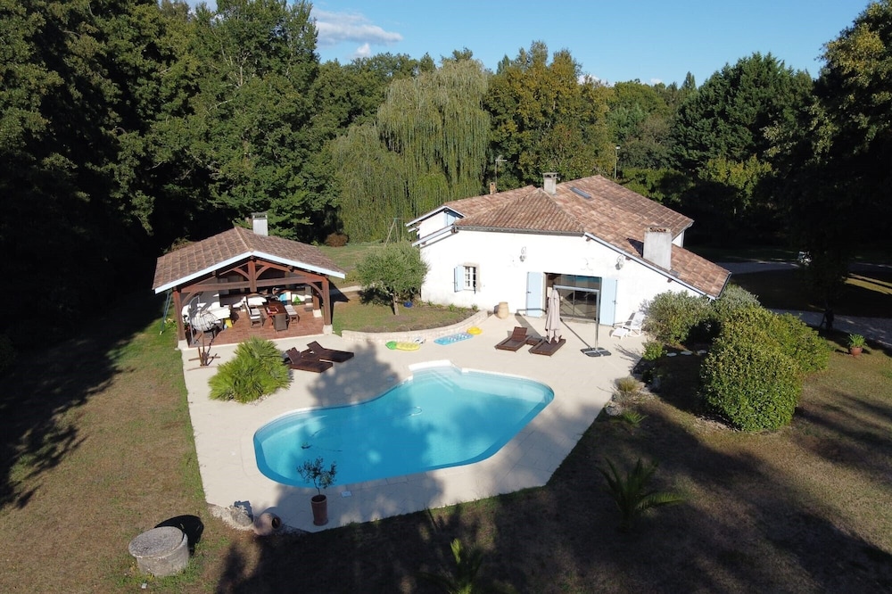 Maison Familiale La Tuilerie au Coeur des Landes
