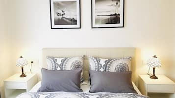 2 bedrooms, iron/ironing board, free WiFi, bed sheets
