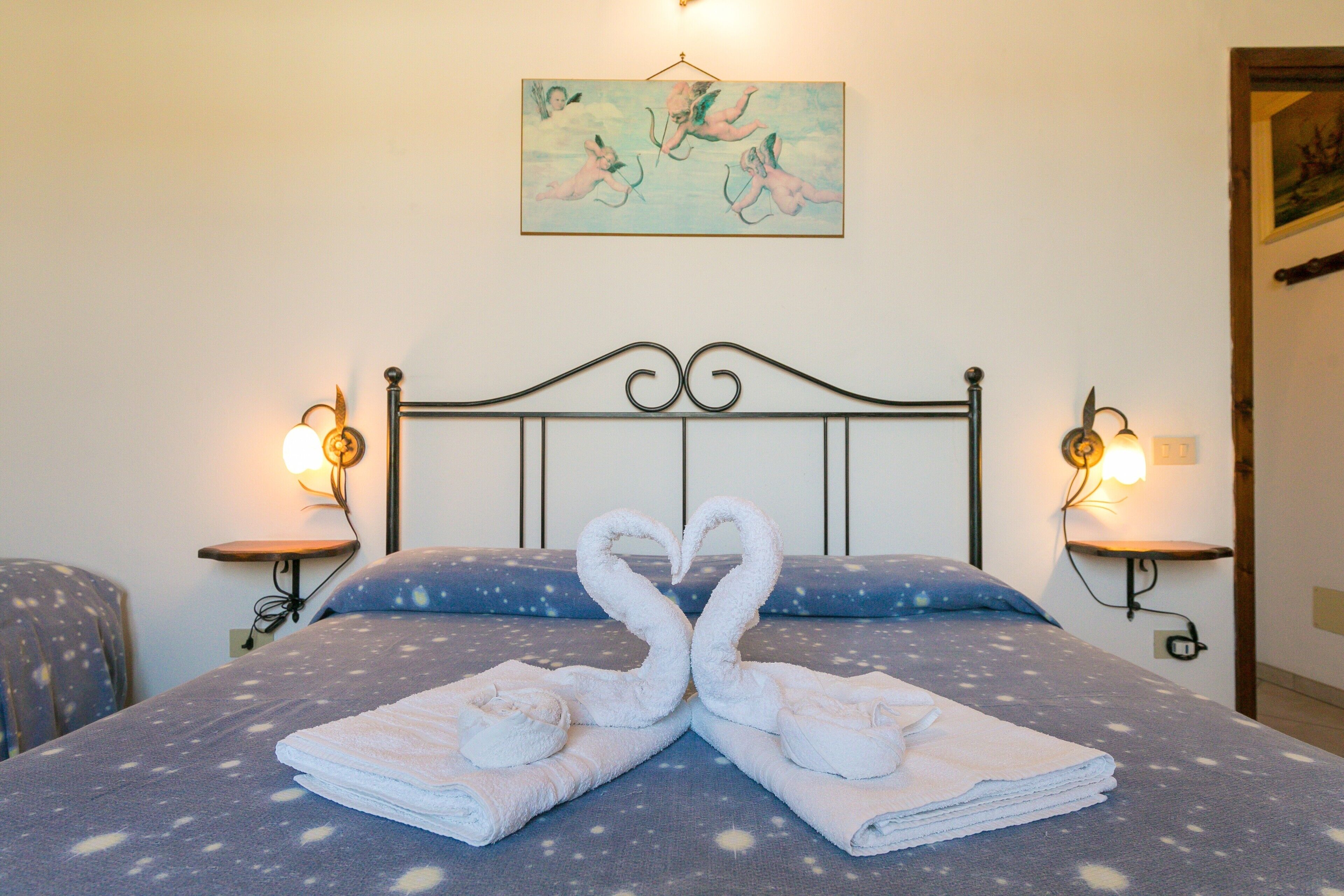 1 camera, ferro/asse da stiro, Wi-Fi gratuito, lenzuola