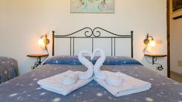 1 camera, ferro/asse da stiro, Wi-Fi gratuito, lenzuola