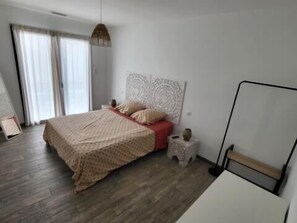 3 Schlafzimmer, kostenloses WLAN, Bettwäsche