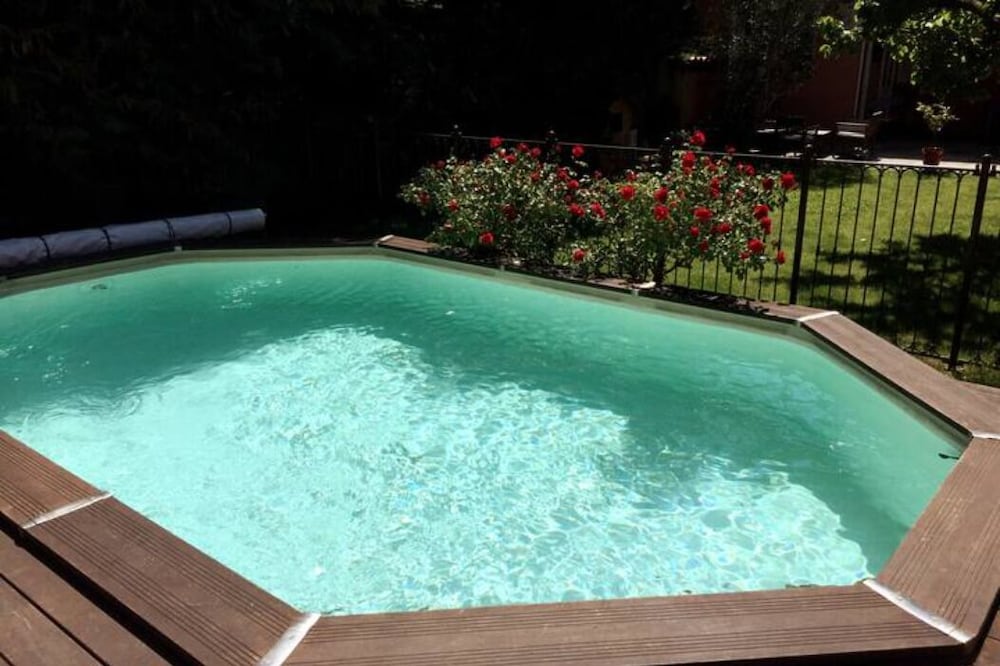 Charmante Maison Avec Piscine