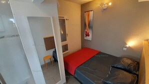 Room - Apartment TORNADO (LE CAP D AGDE)
