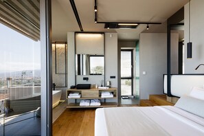 3 Schlafzimmer, Bügeleisen/Bügelbrett, Reisekinderbett, kostenloses WLAN