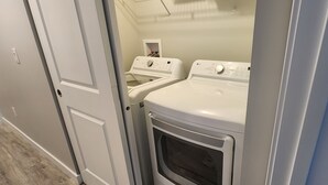 Unclassified image, 3 of 16, button - ChessKings Executive Suite - 3 Bedroom (Winnipeg)