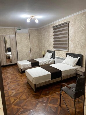 ห้องซูพีเรียดับเบิลหรือทวิน | โต๊ะทำงาน, ผ้าม่านกันแสง, ห้องเก็บเสียง, Wi-Fi ฟรี