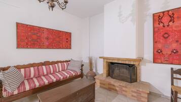 Apartment (2 Bedrooms) | Wohnbereich