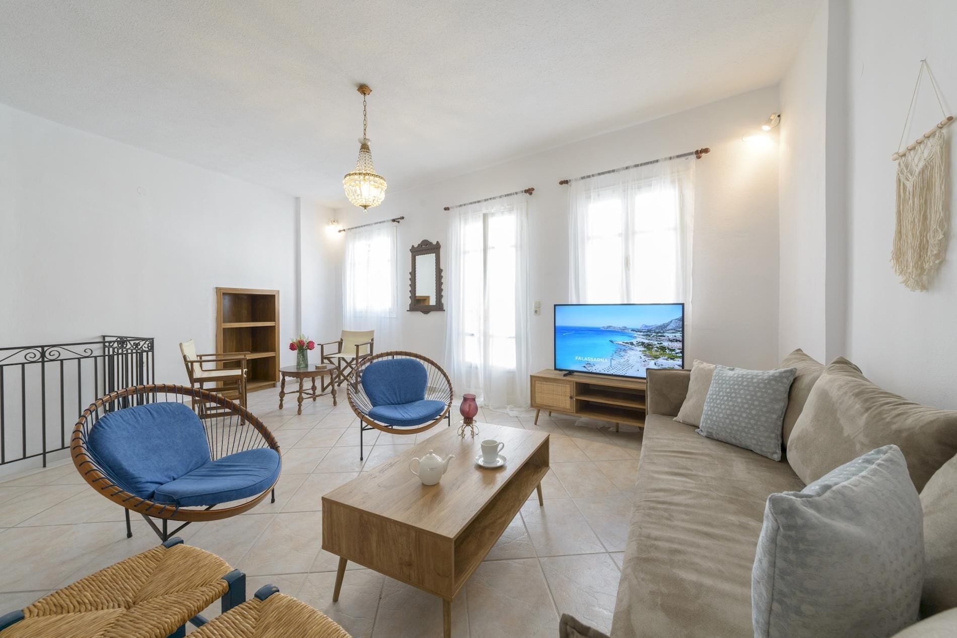 Apartment (2 Bedrooms) | Wohnbereich | Smart-TV