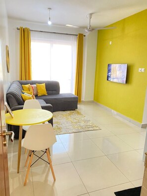 Apartment | Living area - Favor Kongoni Cinemax Apartment (Mombasa)