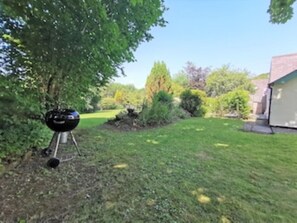 Property grounds - Jasmine Cottage (Llanfyrnach)