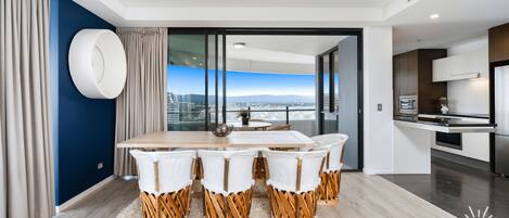 تناول الطعام