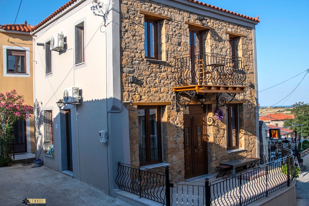 Lemnos grand maison