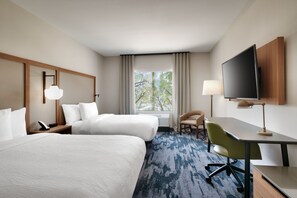 Hypo-allergenic bedding, desk, laptop workspace, blackout curtains - Fairfield Inn & Suites by Marriott Salt Lake City Cottonwood (Salt Lake City)