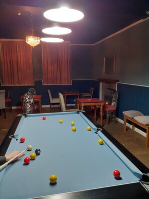 Apartamento, várias camas | Sala de jogos