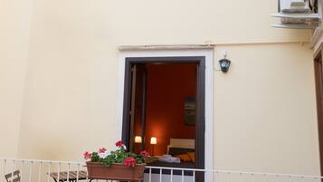 Familien-Studiosuite | Terrasse/Patio