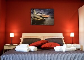 Superior Quadruple Room | Desk, free WiFi, bed sheets - NIRIA ACCOGLIENZA SICULA (Ragusa)