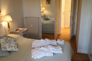 4 bedrooms, iron/ironing board, travel crib, free WiFi - Exclusive dream - Sea view flat with swimming pool (Forte dei Marmi)