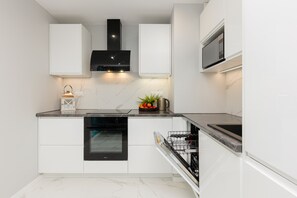 Fridge, microwave, oven, stovetop