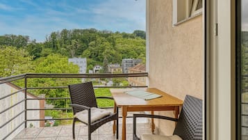 Family Studio (Green Hill Zagreb - Studio Natali) | Balcony