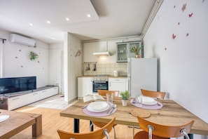 Familielejlighed - 1 soveværelse - terrasse (Green Hill Zagreb - Apartment Sara) | Spisestue