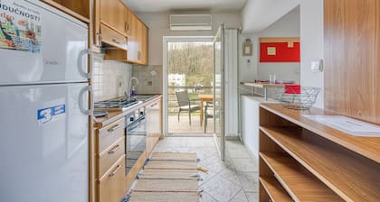 Green Hill Zagreb - Studio Natali
