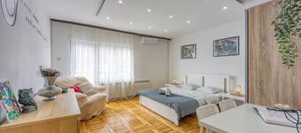 Green Hill Zagreb Apartments