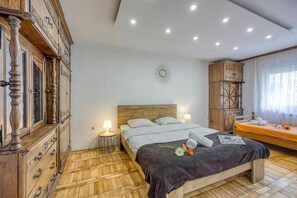 Family Apartment, Multiple Bedrooms (Green Hill Zagreb - Apartment Zen) | Free WiFi, bed sheets - Green Hill Zagreb Apartments (Zagreb)