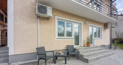 Green Hill Zagreb Apartments