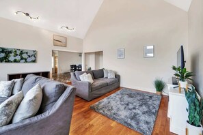 Imagen sin descripción, 3 de 39, botón