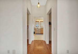 Nicht klassifiziertes Bild, 2 von 39, Schaltfläche