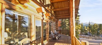 New Listing! Stunning Log Cabin 10 Mile Views Hot Tub