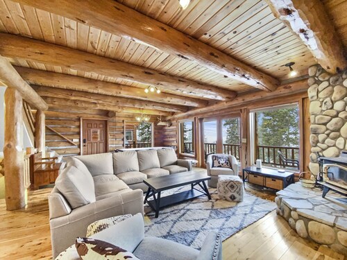New Listing! Stunning Log Cabin 10 Mile Views Hot Tub