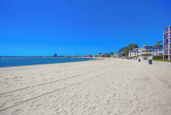 On the beach - Fall fun at MissionBayHideaway-beach+parking (San Diego)