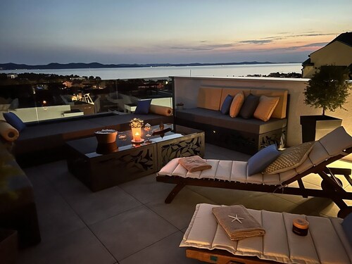 LUXURY WELLNESS PENTHOUS KADENA WITH DREAM SEE VIEW