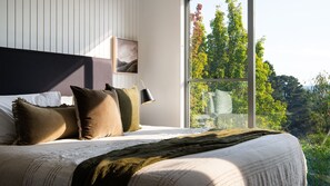 5 bedrooms, Internet, bed sheets