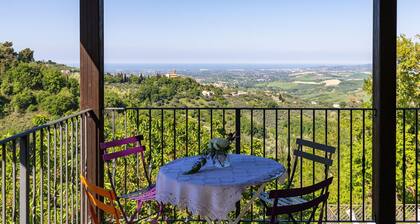 La Nocciola - Villa with private pool in Montefiore Conca, Emilia-Romagna