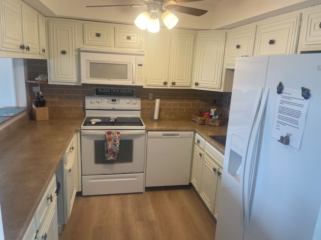 Beaching or Fishing?