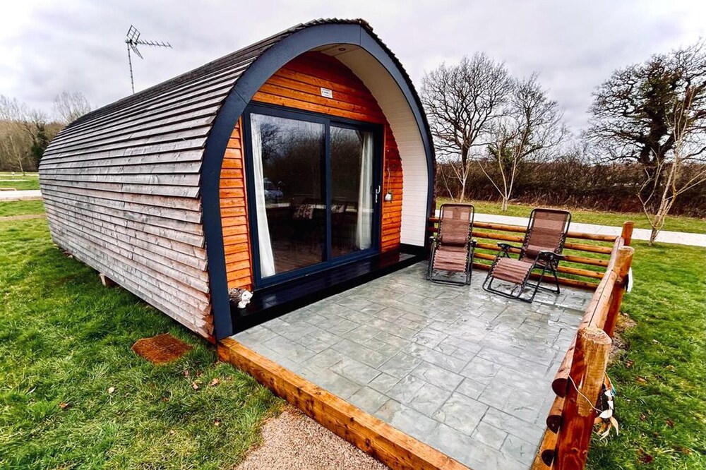 1-bed pod Cabin in Beautiful Surroundings Wrexham