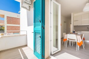 Outdoor dining - 3272 Residence Amida - Appartamento Conchiglia by Barbarhouse (Maruggio)