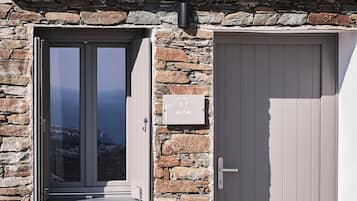 Villa with Sea View | 1 bedroom, premium bedding, pillowtop beds, in-room safe