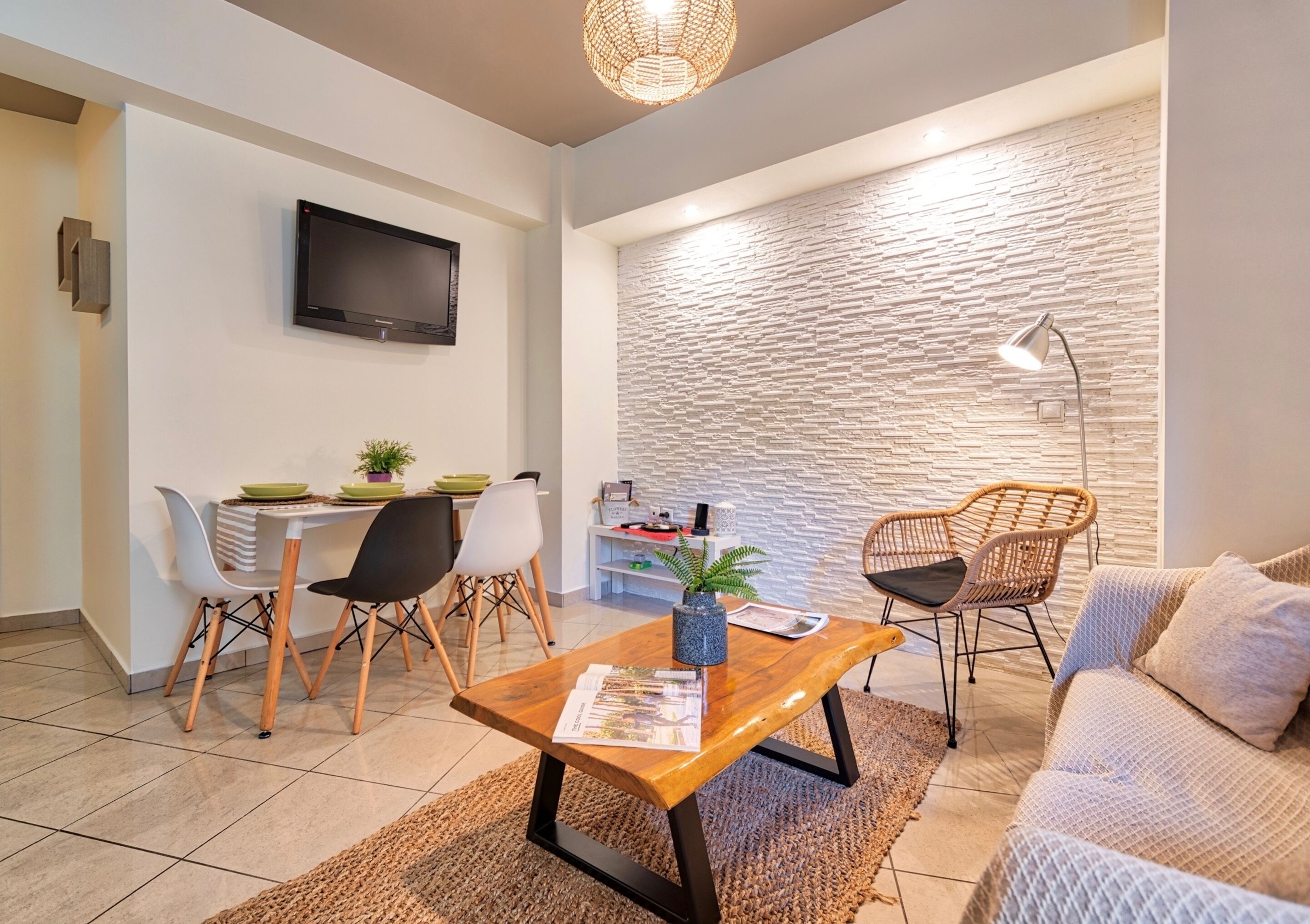 IQ Residences - Athens Way Apt.2