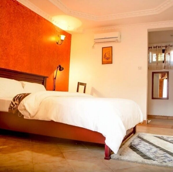 Standard Double Room | Free WiFi, bed sheets