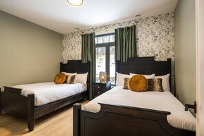 2 chambres, fer et planche à repasser, accès au Wi-Fi (inclus)